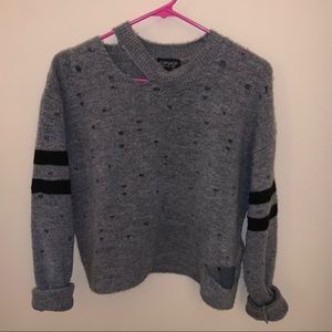 like NEW topshop distressed cropped sweater 🖤